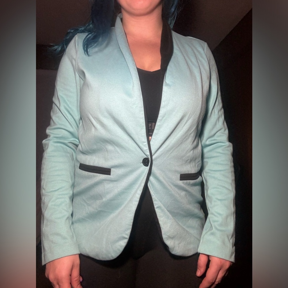 Jacket - Picture 2 of 6